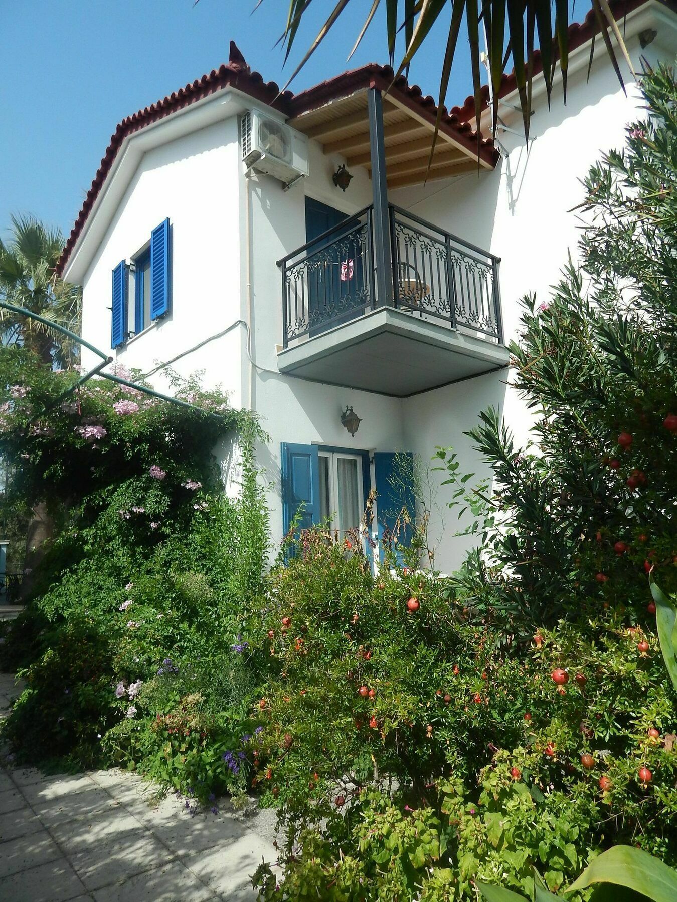 الشقق الفندقية Anaxos Gardens المظهر الخارجي الصورة